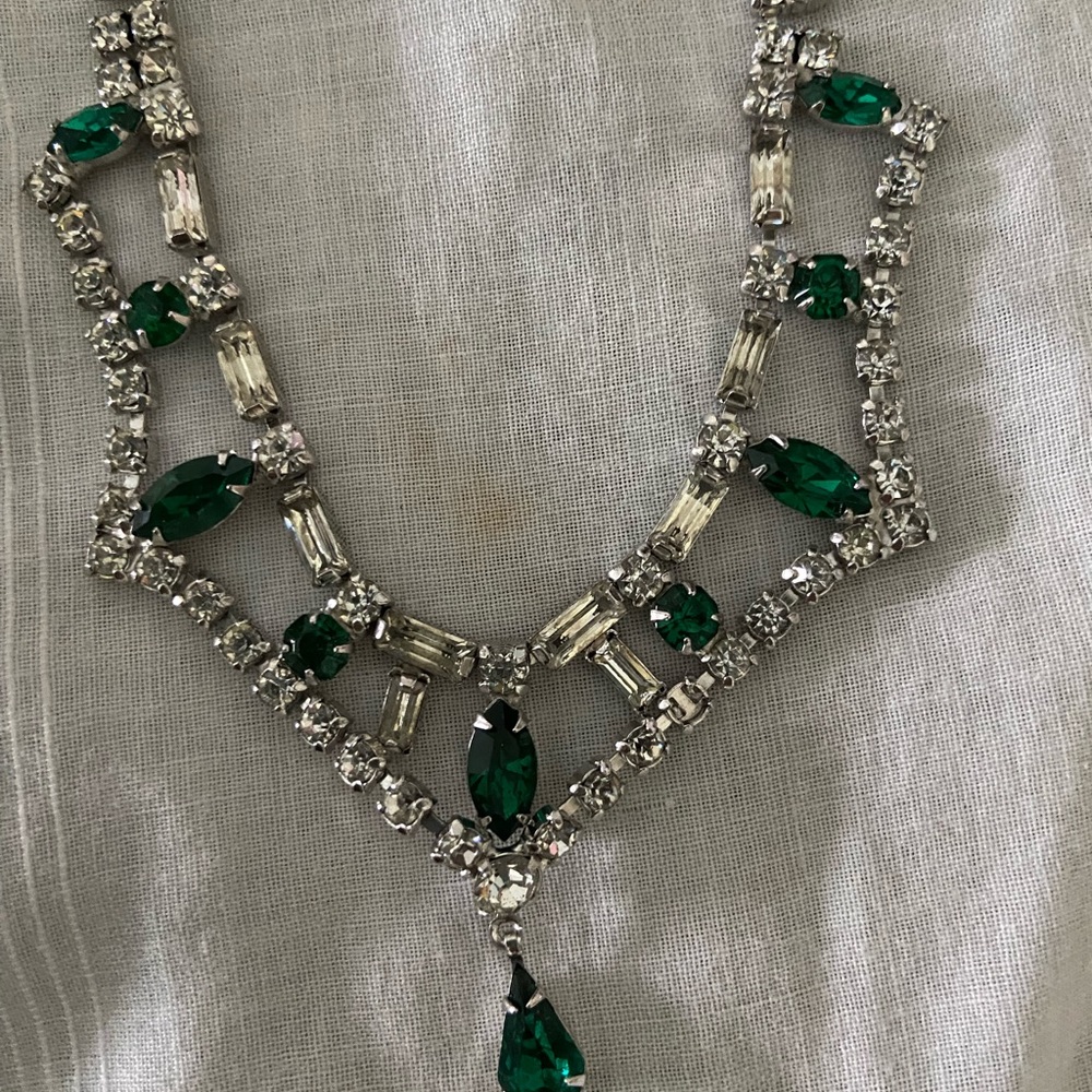 1960’s simulated diamond and emerald necklace